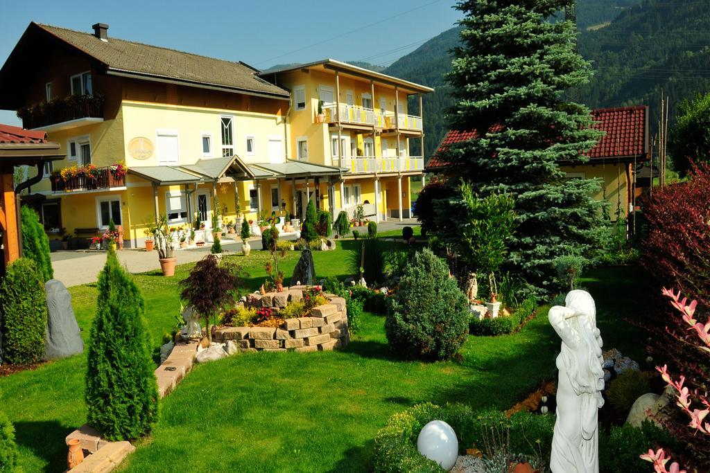 Hotel Garni Zerza Tröpolach Εξωτερικό φωτογραφία