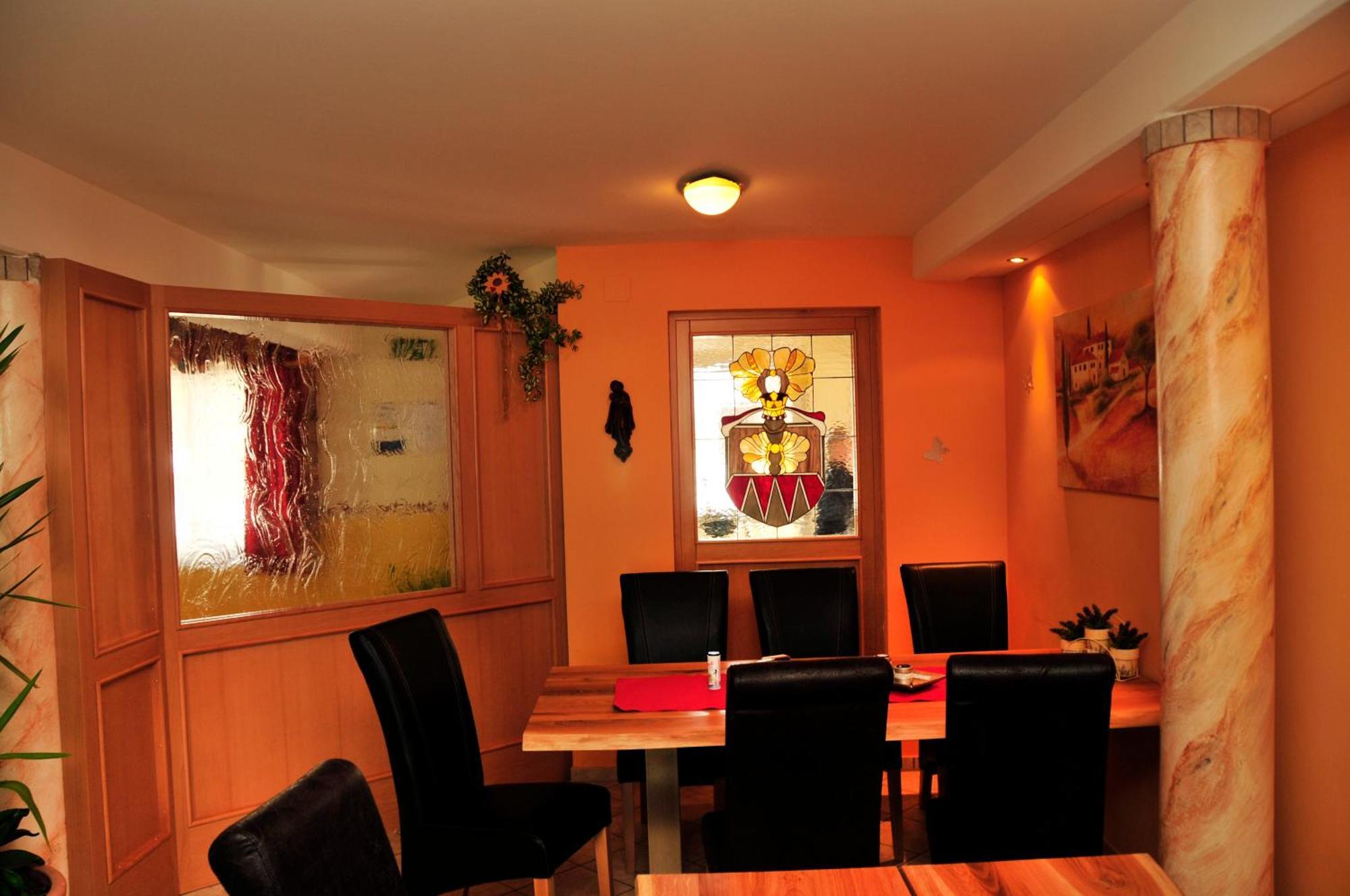 Hotel Garni Zerza Tröpolach Εξωτερικό φωτογραφία