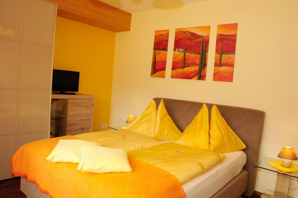 Hotel Garni Zerza Tröpolach Εξωτερικό φωτογραφία