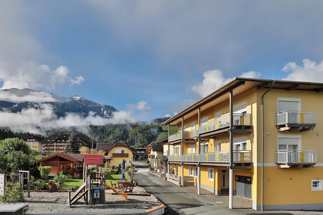 Hotel Garni Zerza Tröpolach Εξωτερικό φωτογραφία