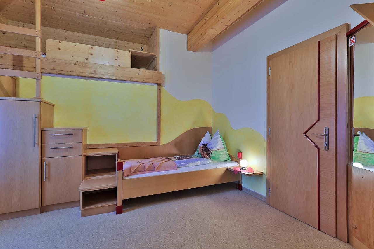 Hotel Garni Zerza Tröpolach Εξωτερικό φωτογραφία